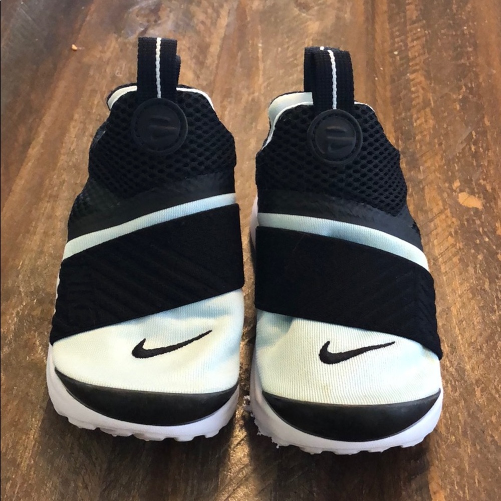Toddler Nike’s